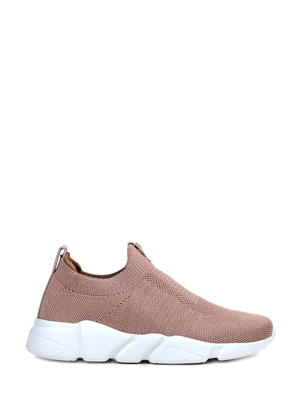 Zapatillas beige de tela con suela gruesa