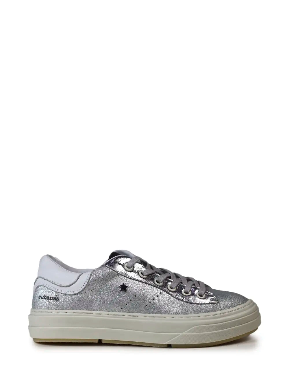 Tenis de Piel Plateada