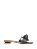 Sandalia de Piel Plateada con Tira de Strass
