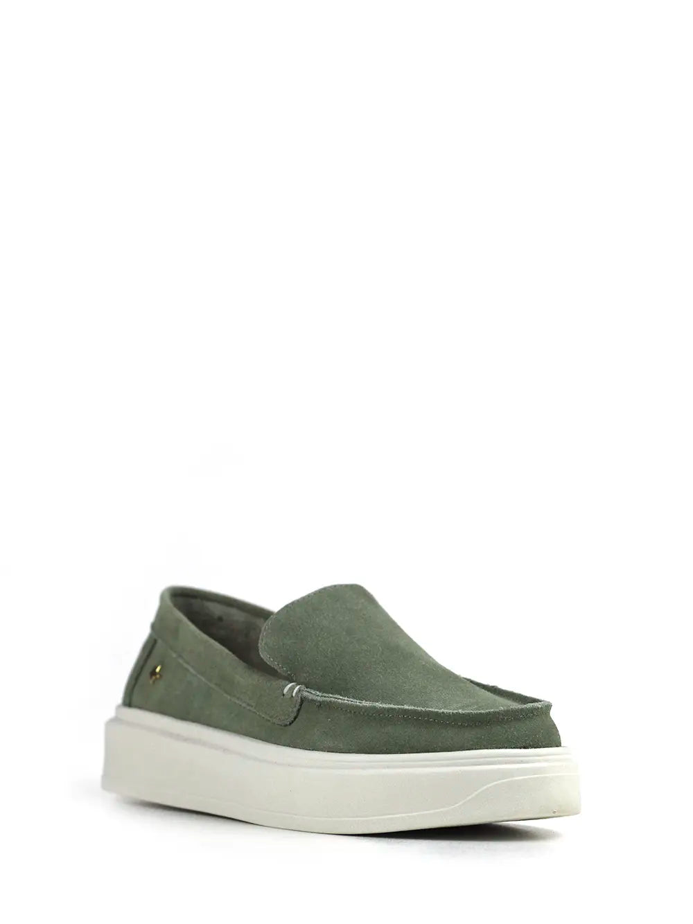 Mocasines de gamuza verde con suela gruesa