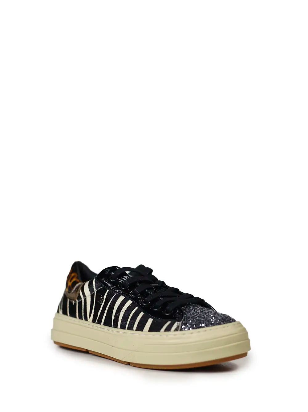 Ténis em Animal Print Zebra e Glitter