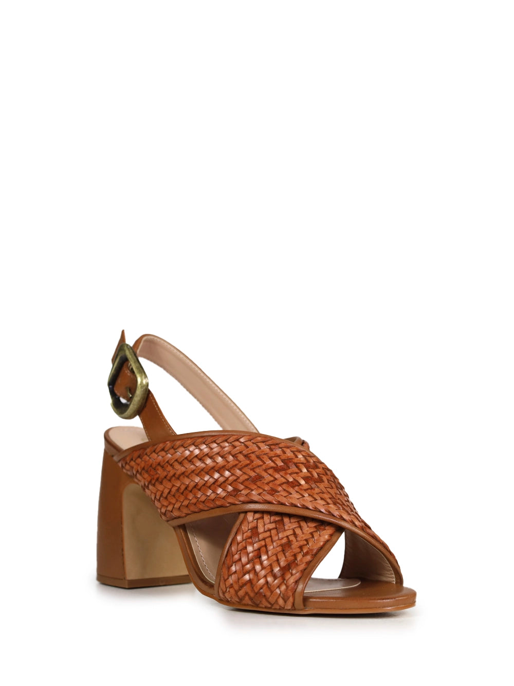 Sandália em Pele Castanha Entrançada