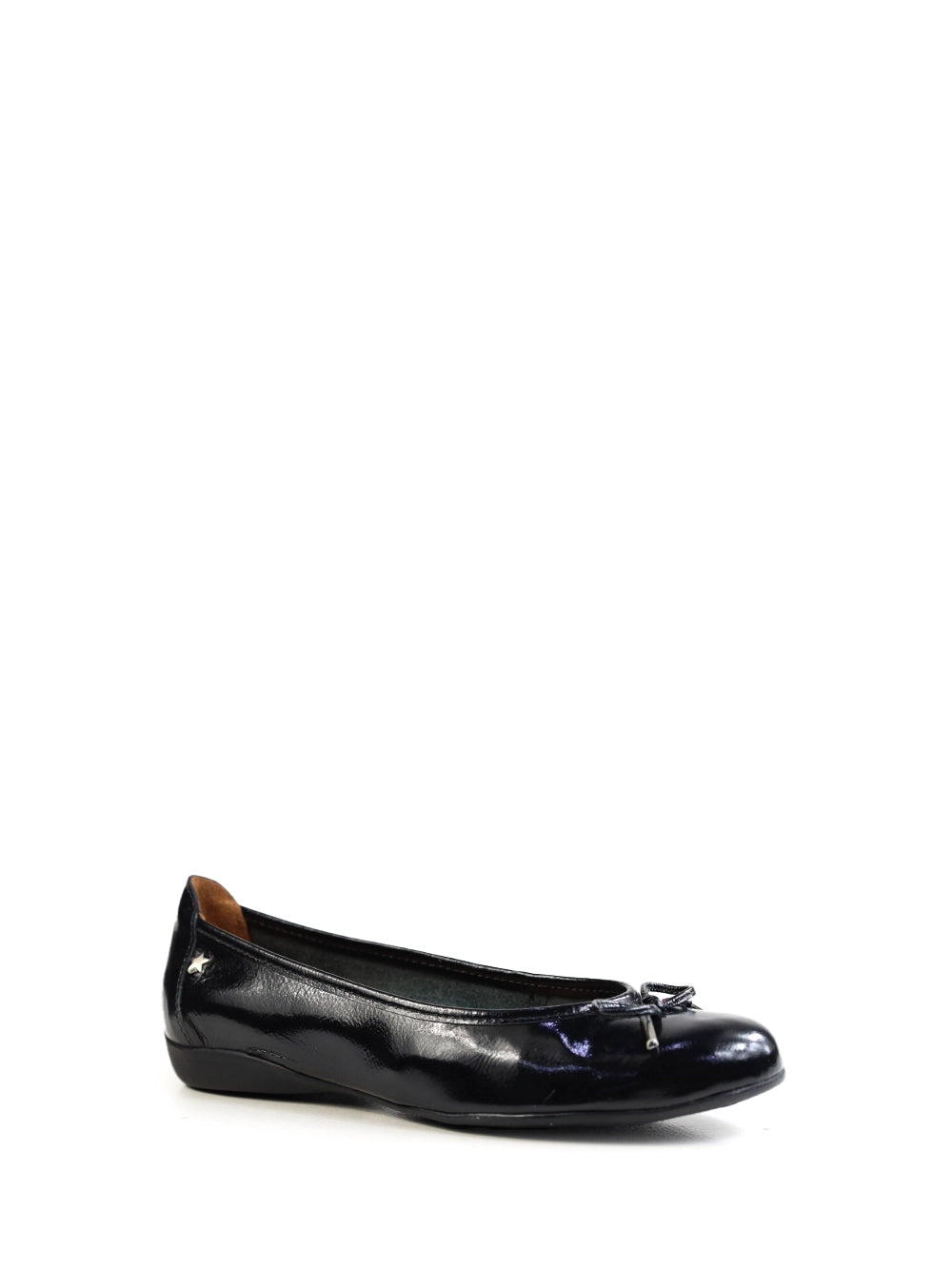 Sabrina Preta em Pele Envernizada