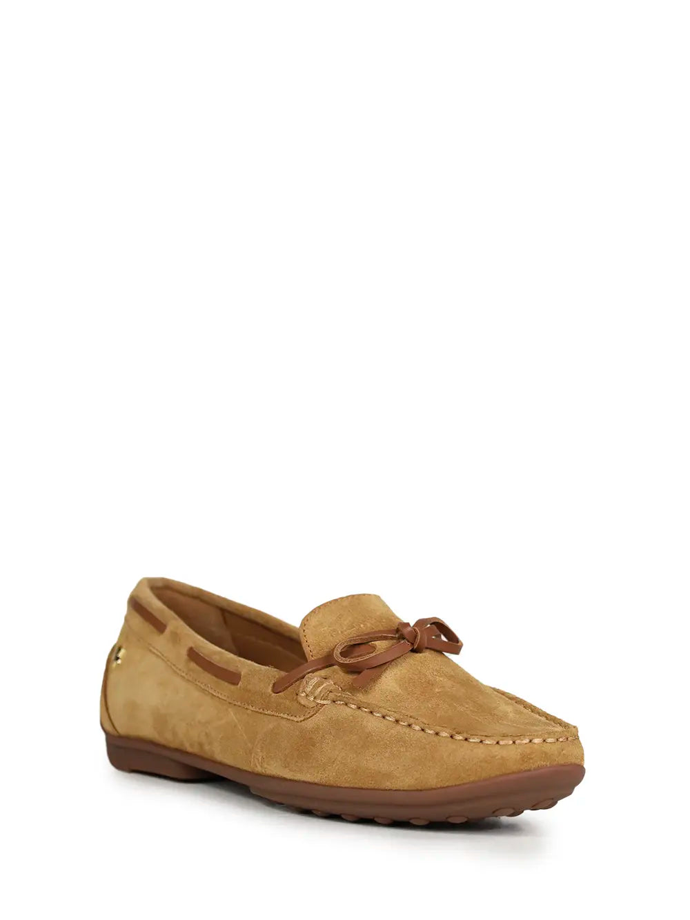 Loafer em Camurça Camel e Laço