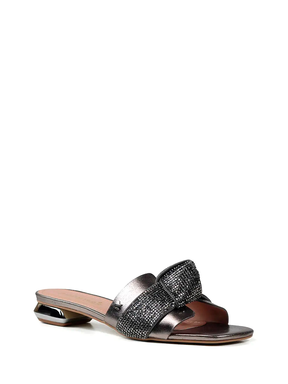 Sandalia de Piel Plateada con Tira de Strass