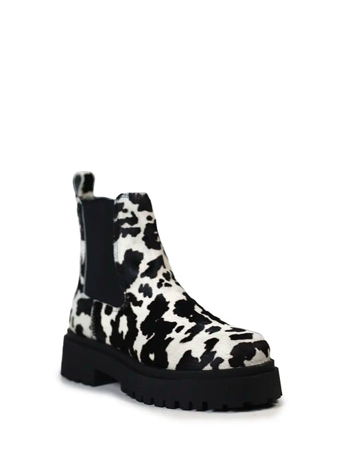 Schwarzer Stiefel mit Kuh-Animal-Print