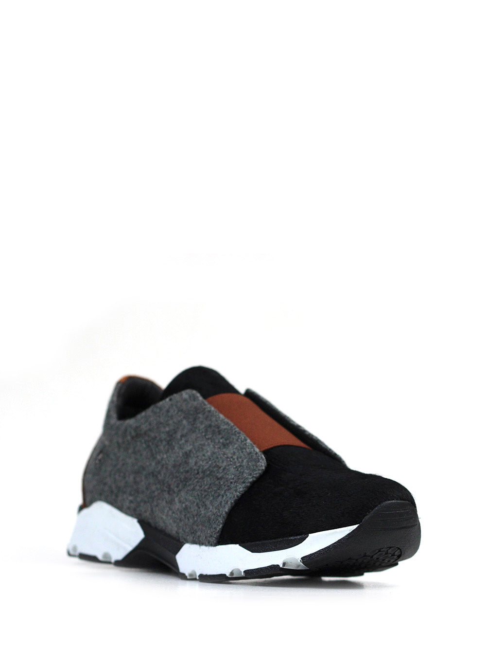 Ténis de Burel Cinza com Pelo Preto