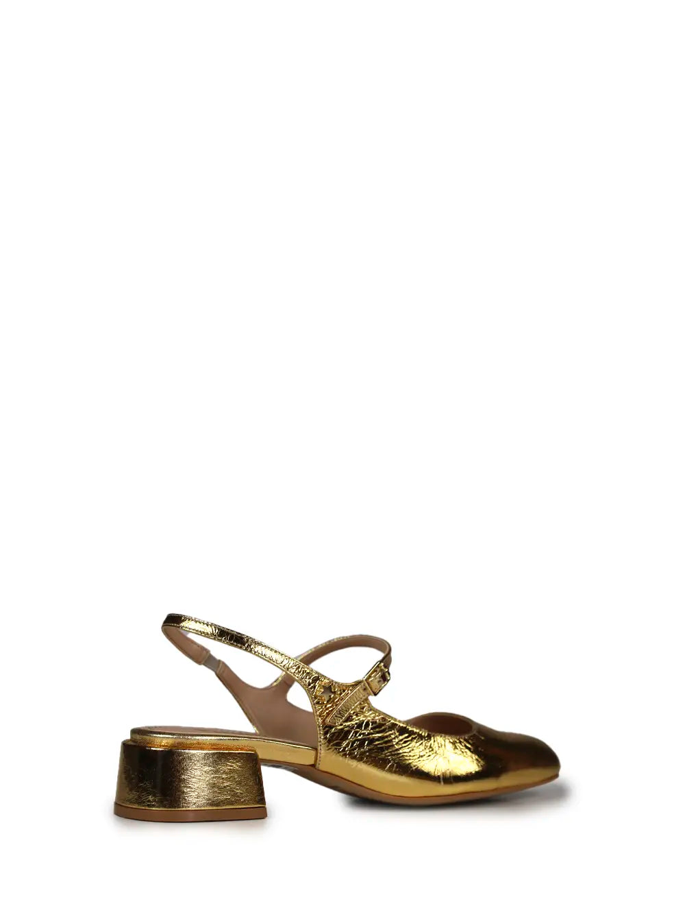 Sapato em Pele Dourada