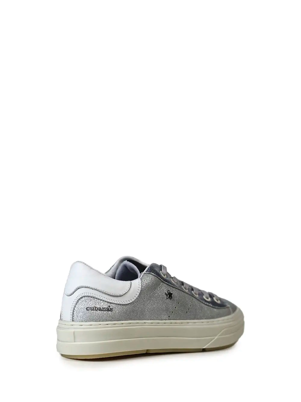 Tenis de Piel Plateada