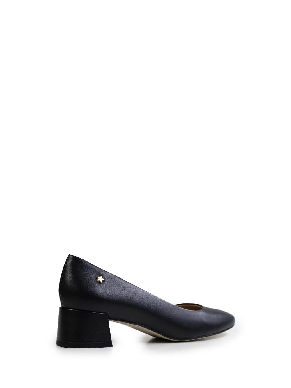 Scarpin Preto em Pele e Salto Bloco