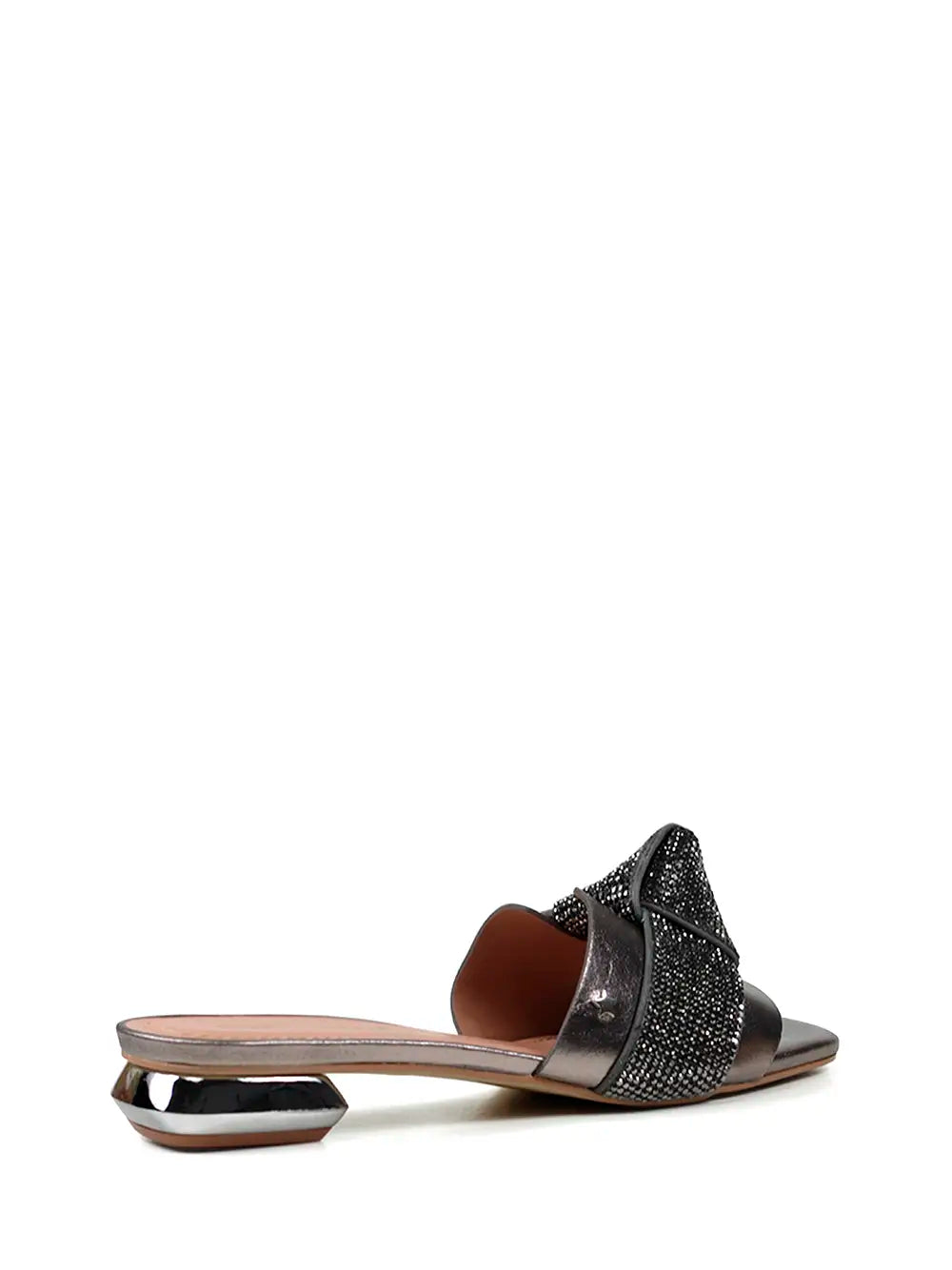 Sandalia de Piel Plateada con Tira de Strass