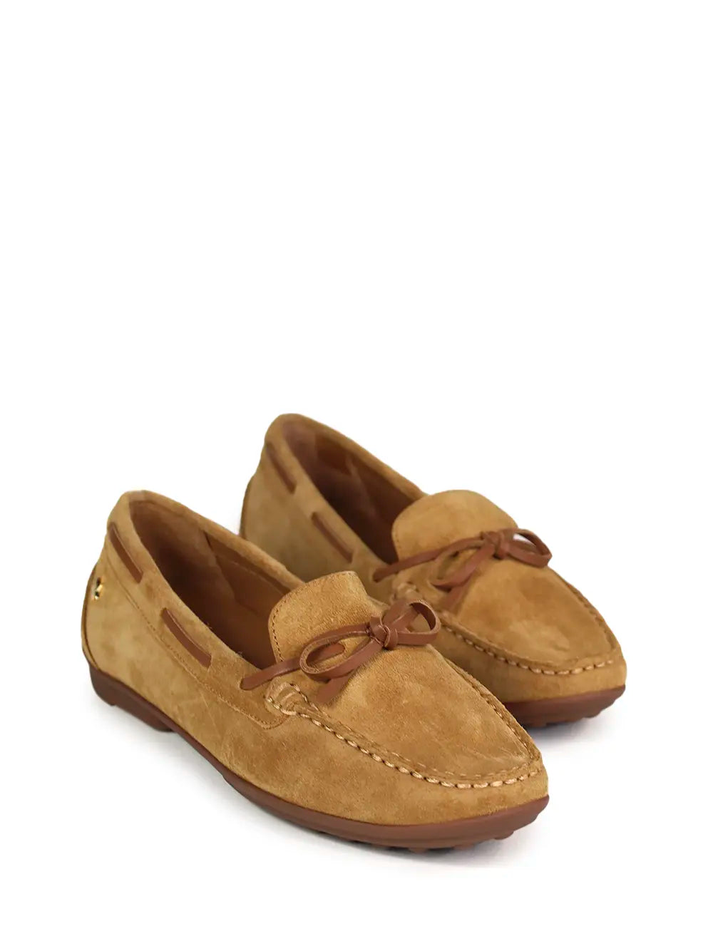 Loafer em Camurça Camel e Laço
