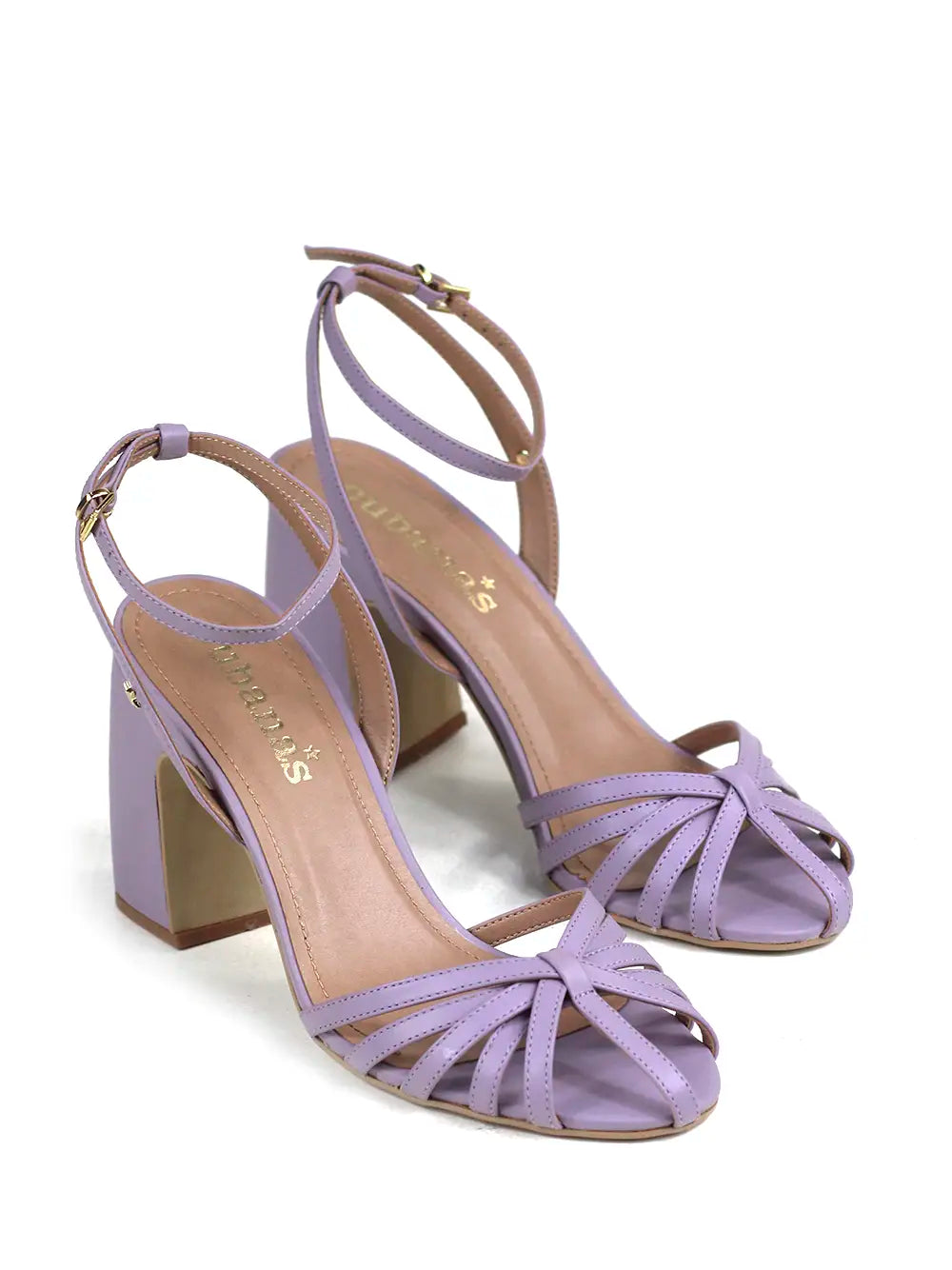 Sandália em Pele Roxa e Tiras