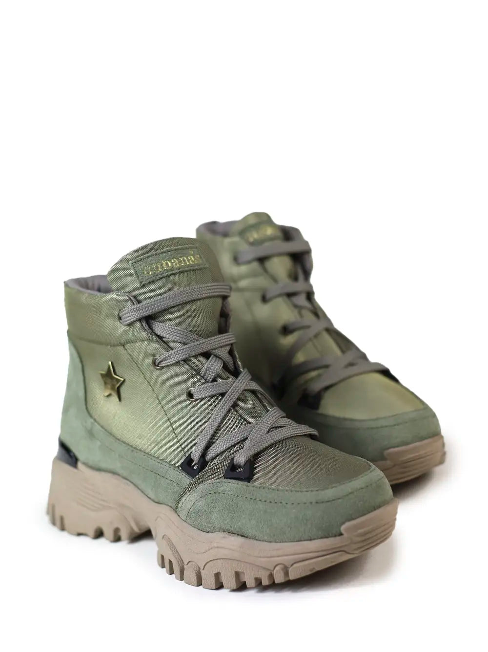 Ténis em Tecido Verde e Camurça