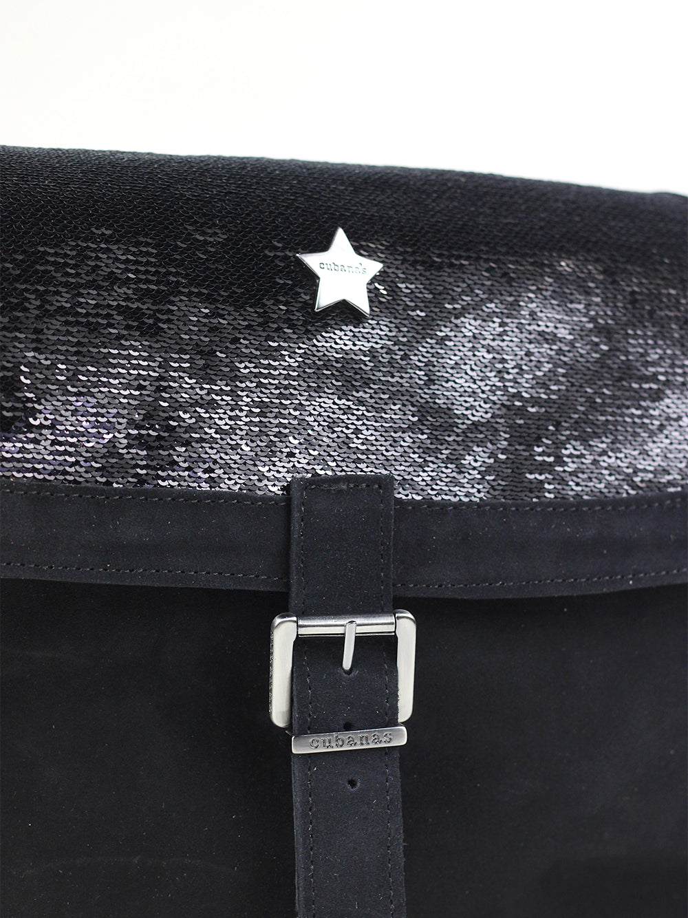 Sac en daim noir et paillettes noires