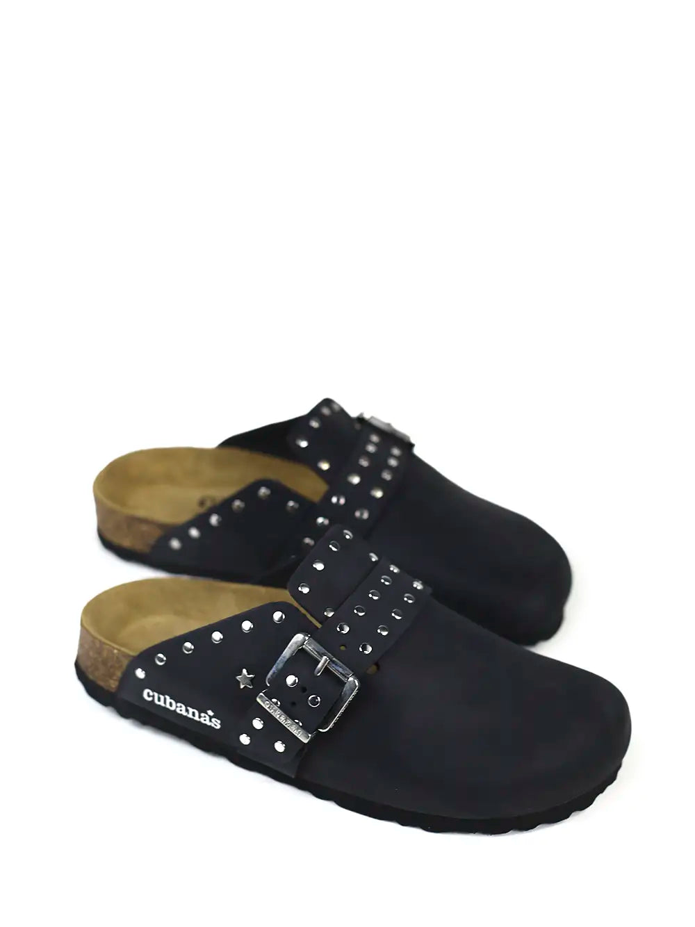 Sandalias María en Piel Negra y Tachuelas