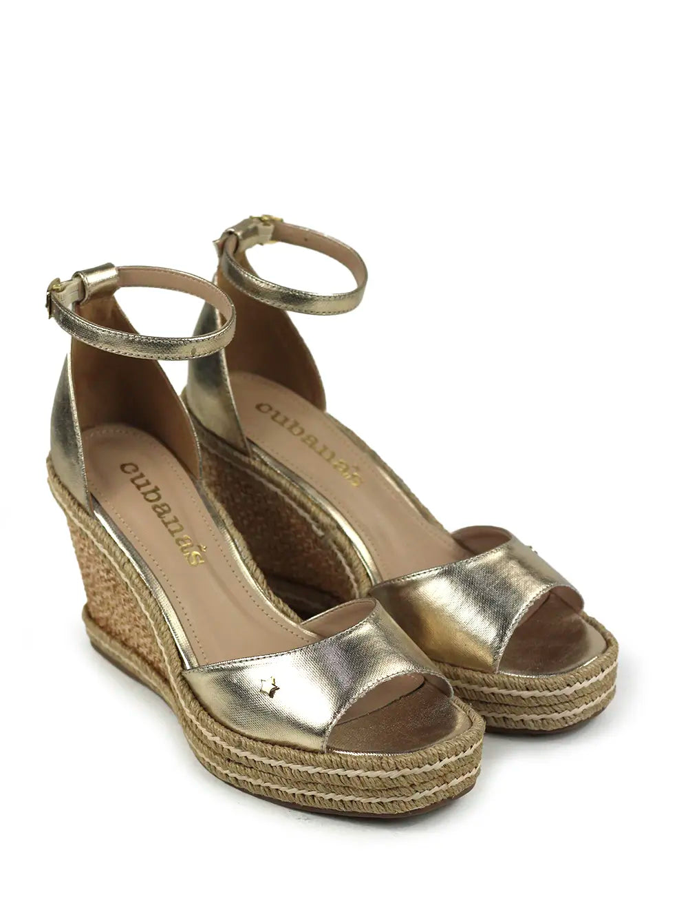 Goldene Ledersandale mit Einzelriemen